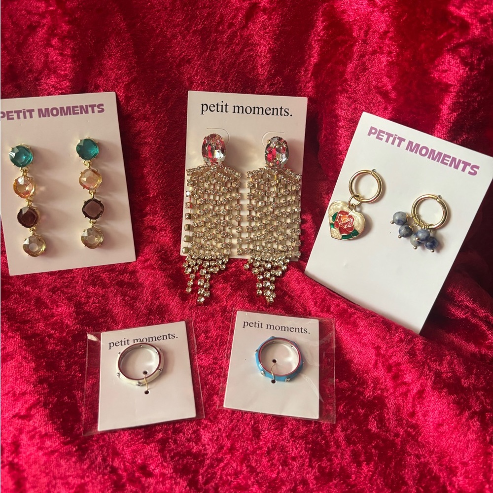 J145 NWT Petit Moments Jewelry Bundle